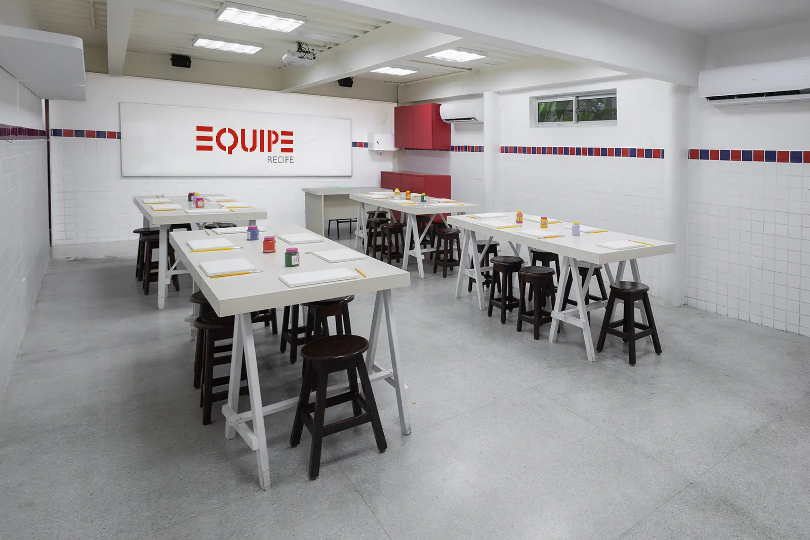 Sala de arte do Colégio Equipe