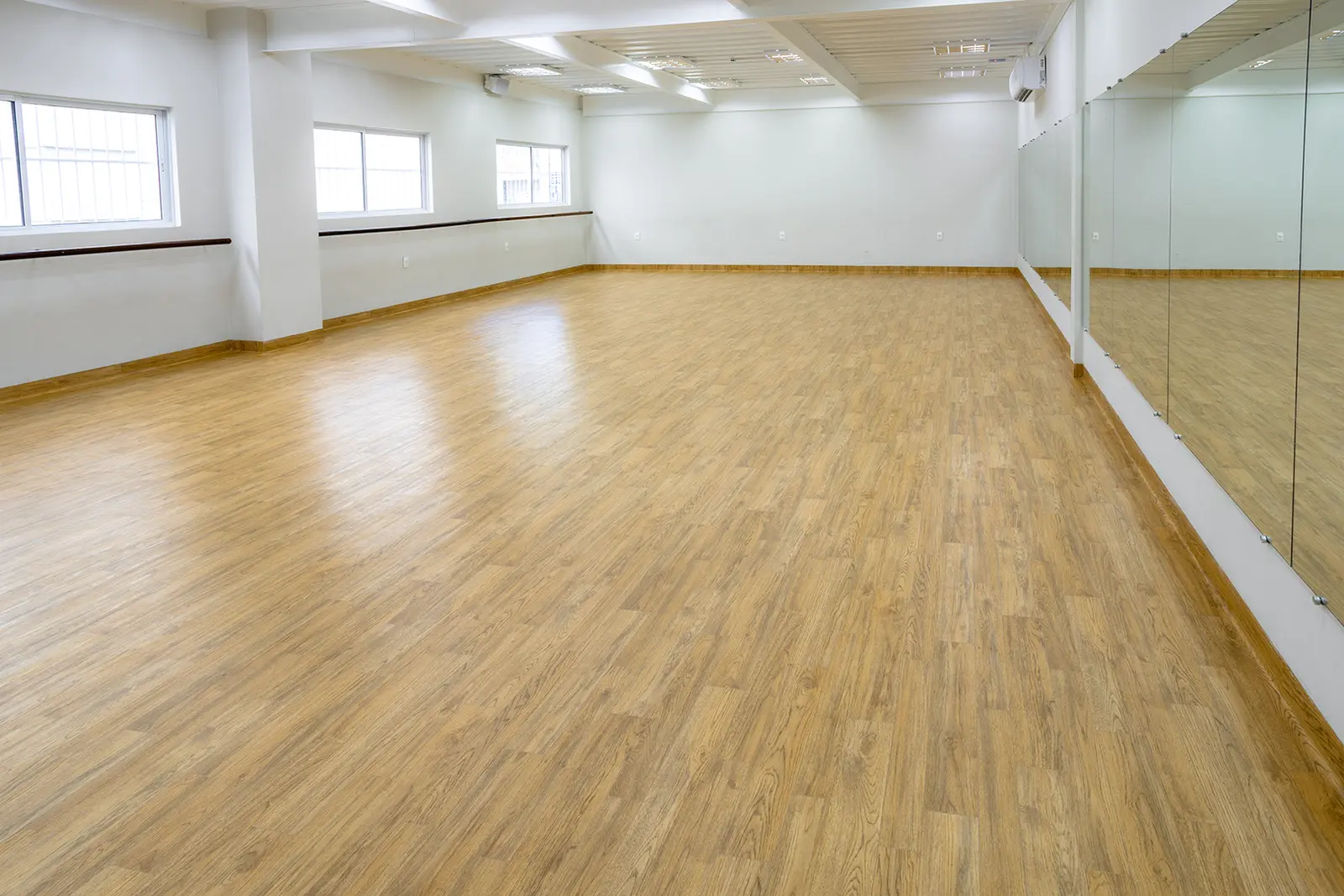 Sala de dança do Colégio Equipe